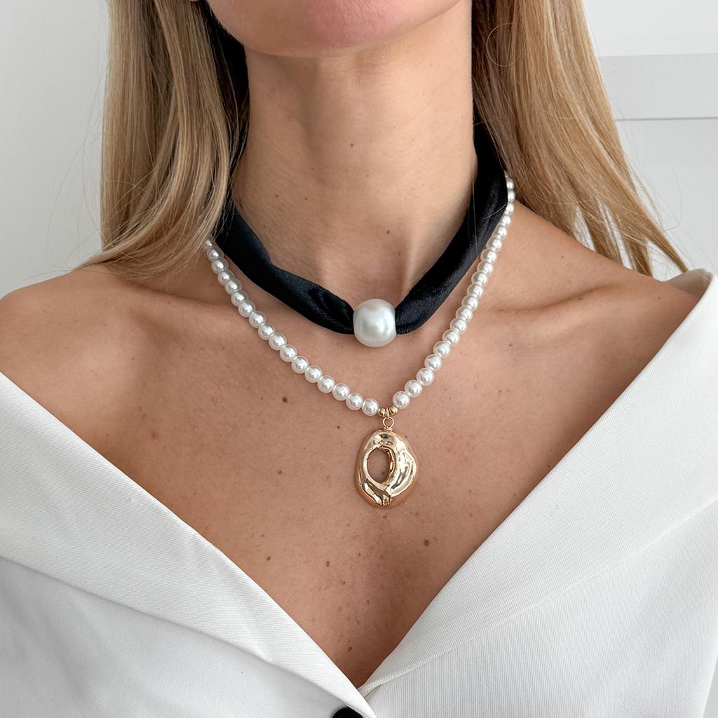 Vintage Leopard Print Flannel Imitation Pearl Stacked Necklace, Geometric Liquid Metal Pendant Collarbone Necklace