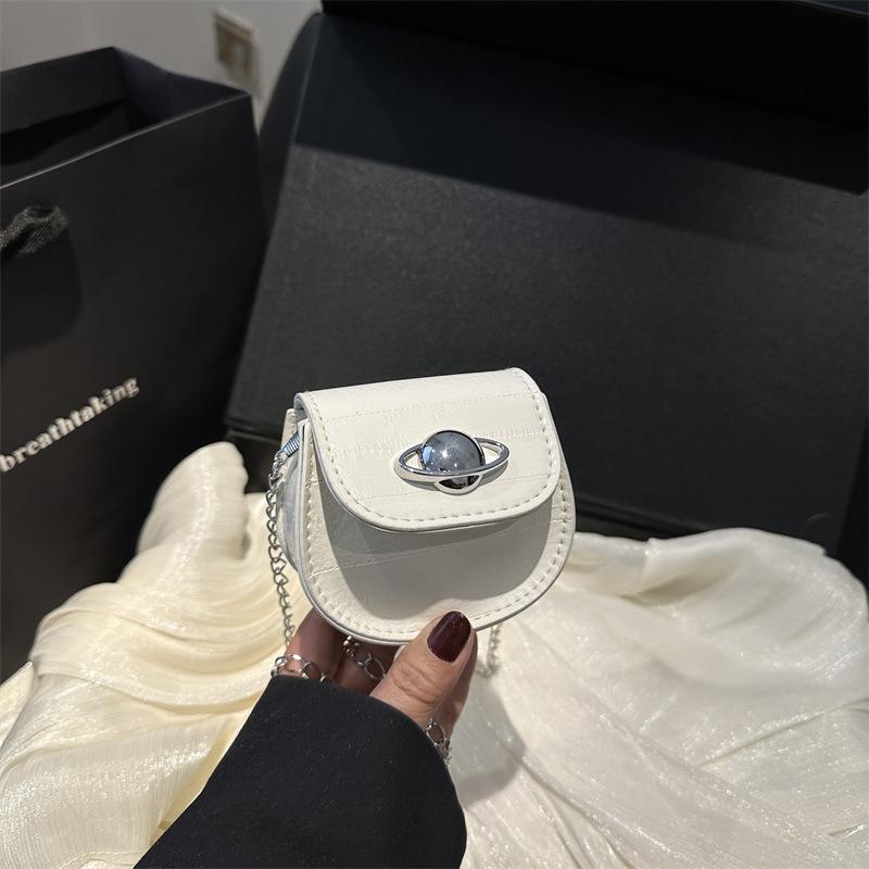 Mini Personalized Summer New Chain Trend Mouth Red Envelope Fashion Simple Casual Shoulder Crossbody Small Square Bag