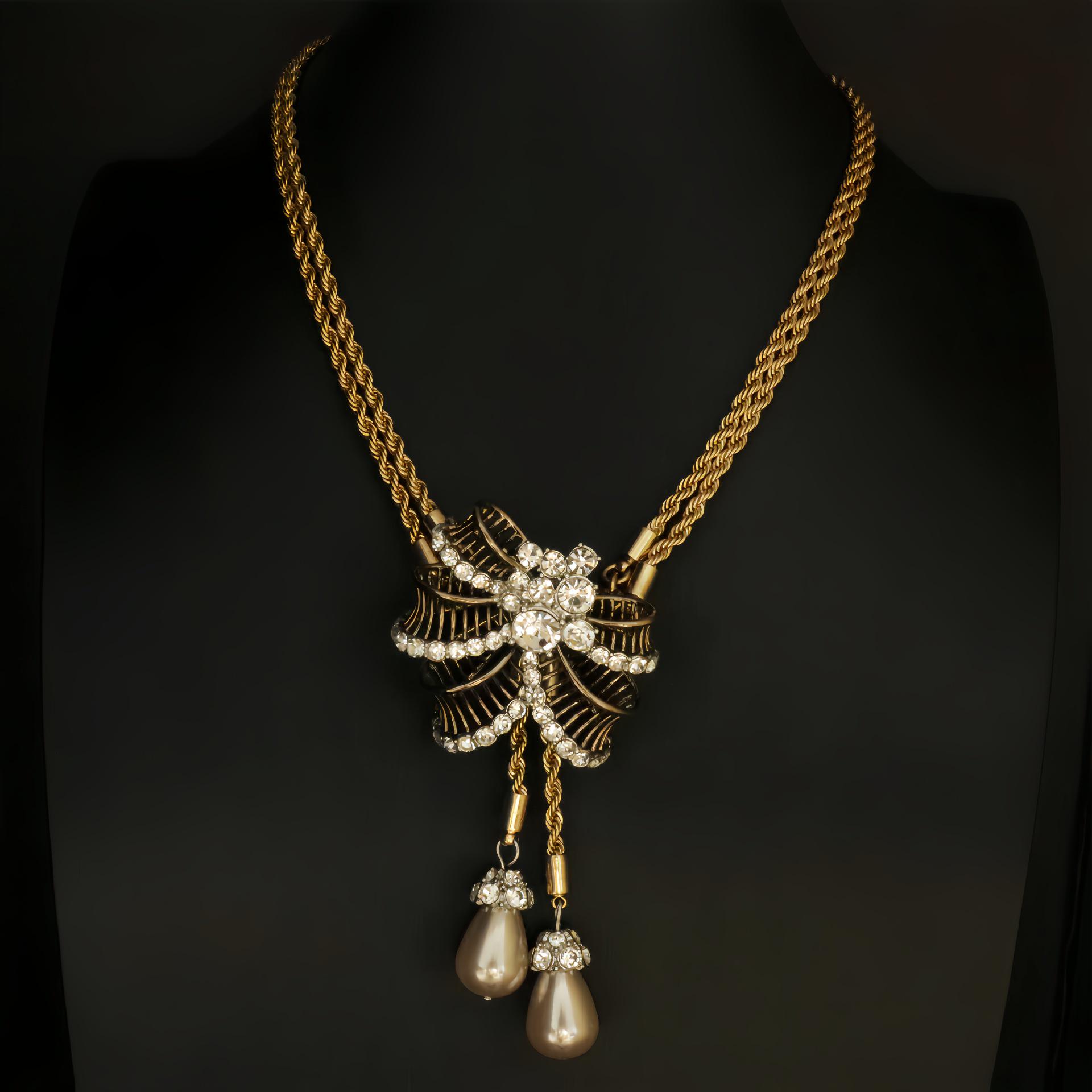 Hollow Butterfly Knot Rhinestone Pendant Necklace for Evening Gowns ожерелья