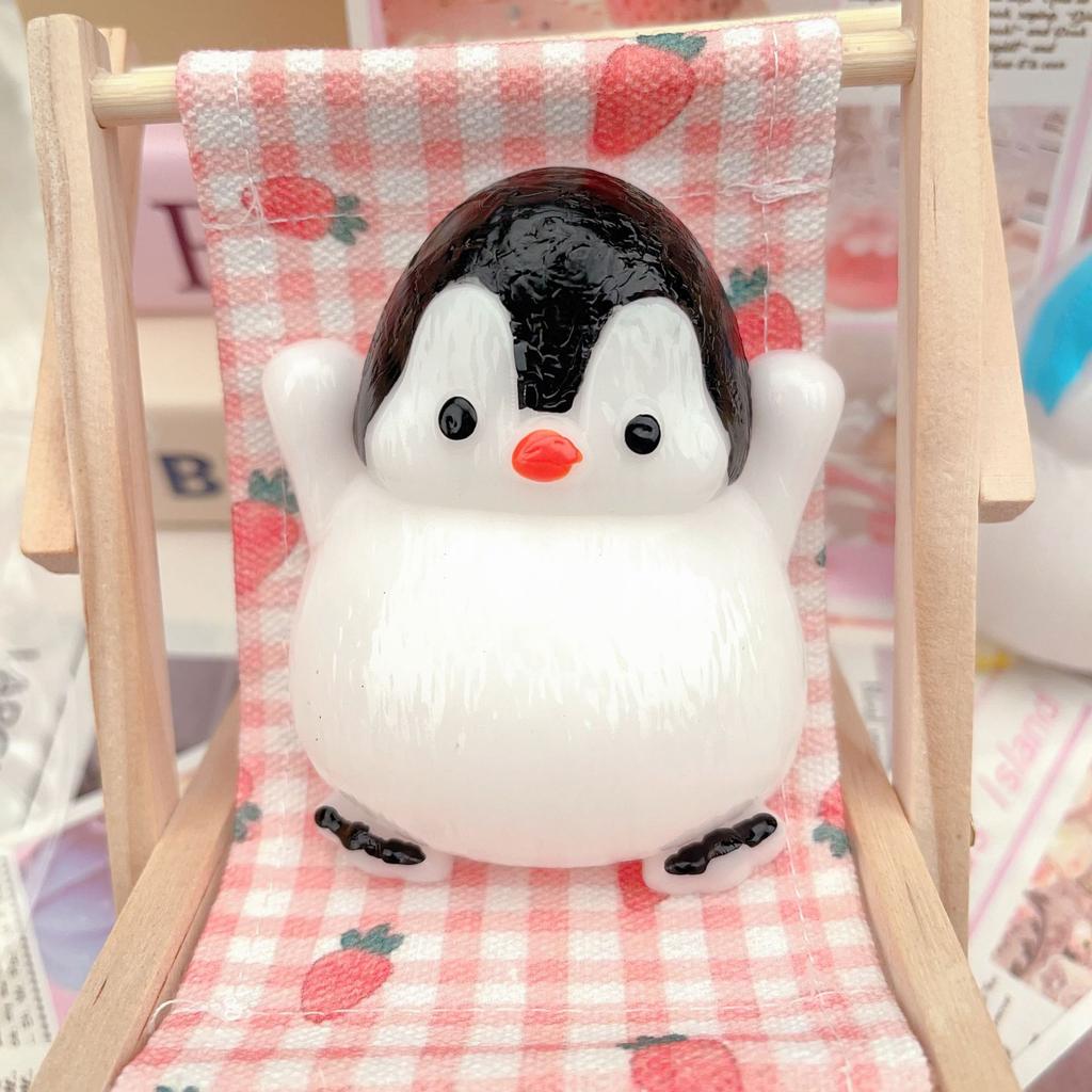 Kawaii Chubby Black Blue Penguin Irritability Decompression Fingertip Squishy Toys Cute Gift Ornaments Kids Couple Birthday Gift