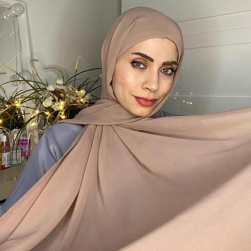 Bubblig Tung Chiffong Hijab Med Hätta Elastisk Snöre Fri Användning Stil Hijabs Enfärgad Sjal För Muslimer Håltagningfri Turban