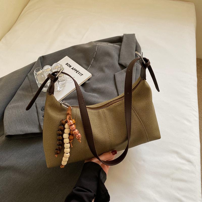 Underarm Bag Women's New Autumn and Winter Retro Fashion Shoulder Bag Portable Messenger Casual Commuter Oblique