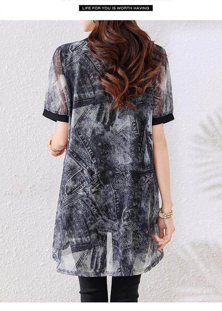 Plus-Size V-Neck Ink Print Summer Shirt – Fat Girls' Loose Fit, Belly Cover, Medium-Length – Women's Top, 200 Jin