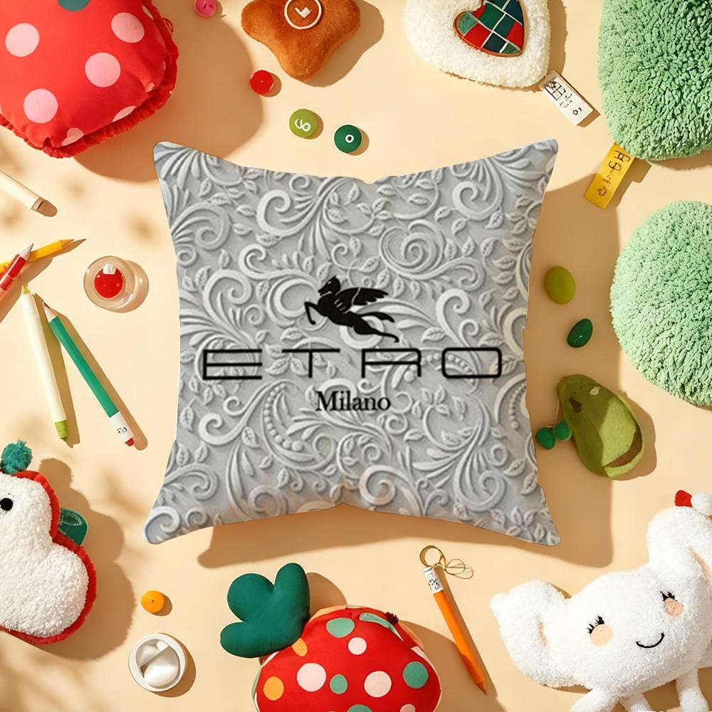 Light Luxury Fashion EETROo Cushion Cover Plush Fabric Soft DoubleSided Printed Sofa Warm Winter Home Gift Pillow Cover
