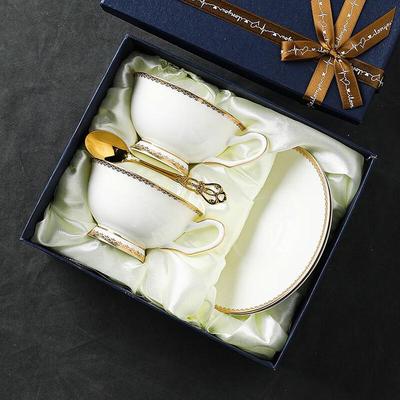 Keramik-Kaffeetasse und Untertasse-Set