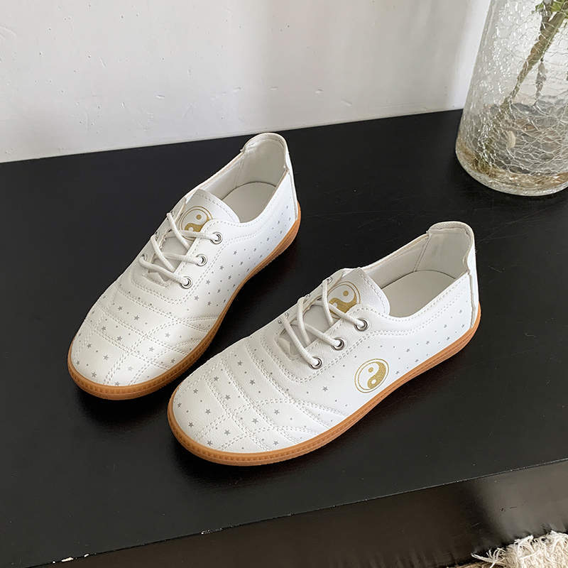Chenjiagou Collar Wu Tai Chi Shoes Spring and Autumn New Breathable Beef Tendon Sole Women's Tai Chi Practice Shoes Martial Arts Shoes