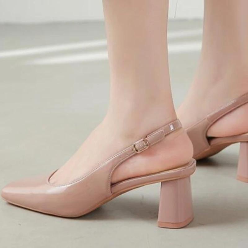 Léto Neformální Móda Hranatá špička Silný podpatek Dámské sandály Nové Sexy Elegantní Banket Pohodlná špička Vysoké podpatky NE:518