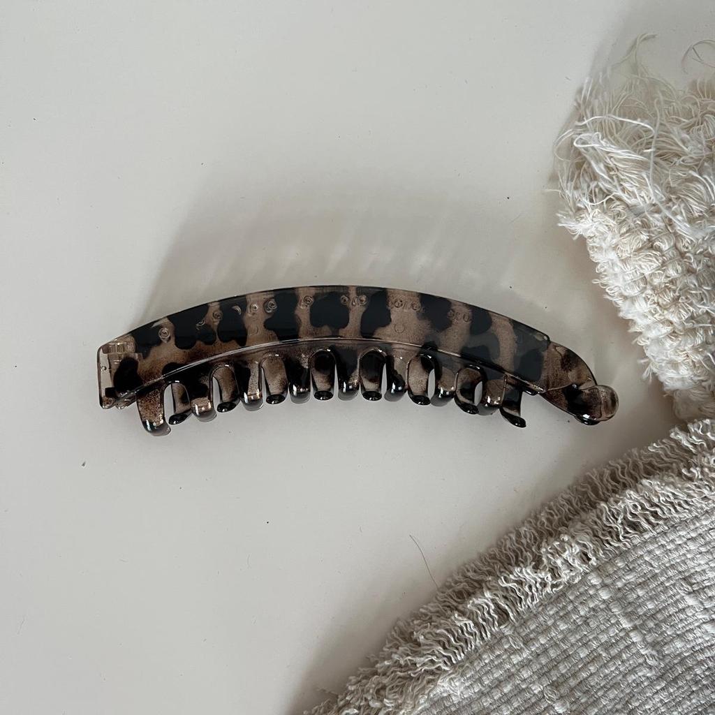 Leopard Print Non-Slip Vertical & Horizontal Banana Hair Clip for High Ponytail & Large Volume Styles