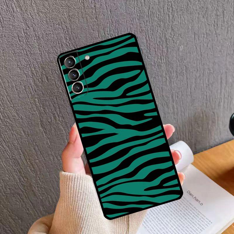 Zebra Stripe Print Phone Case For Samsung Galaxy S26 S25 S24 S20 S21 S22 S23 Ultra S10 Plus S24 FE S25 FE Cover