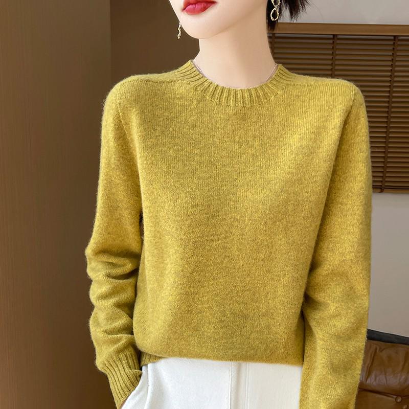 Women's Round Neck Long Sleeve Cashmere Wool Sweater - Autumn/Winter Fashion Layer