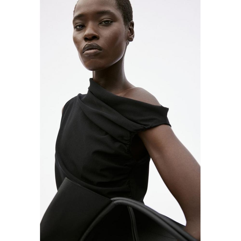 

Облегающее платье HM с драпировкой, черное