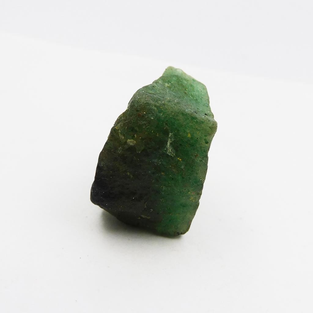 Natural Green Emerald Uncut CERTIFIED 101.15 Ct Earth Mined Loose Gemstone p-2044-h