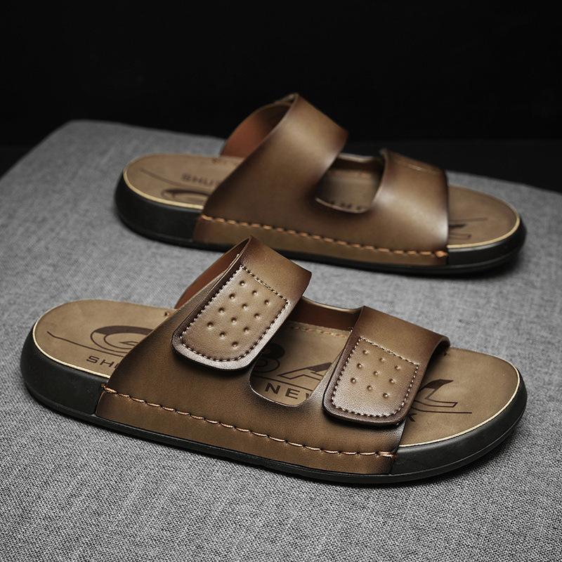 Sandals Men's New Summer Breathable Driving Sports and Leisure Beach Shoes Non-slip and Wear-resistant Lightweight and Comfortable Slippers