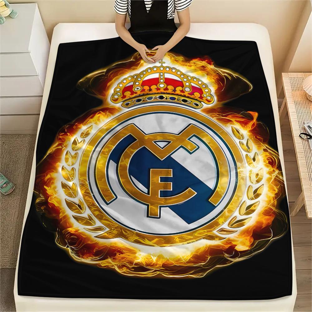 1PC Real Madrid CF Print Flannel Blanket, High Quality All Seasons, Home Decor, Warmth and Comfort, Perfect for Christmas Gifts