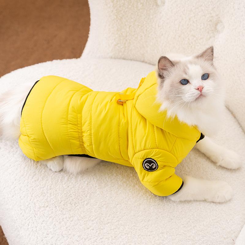 Cat clothes are warm infour-legged clothes ar adult cats and kittens, anti-break-free, traceable cotton-padded clothes, pet autumn and winter clothing