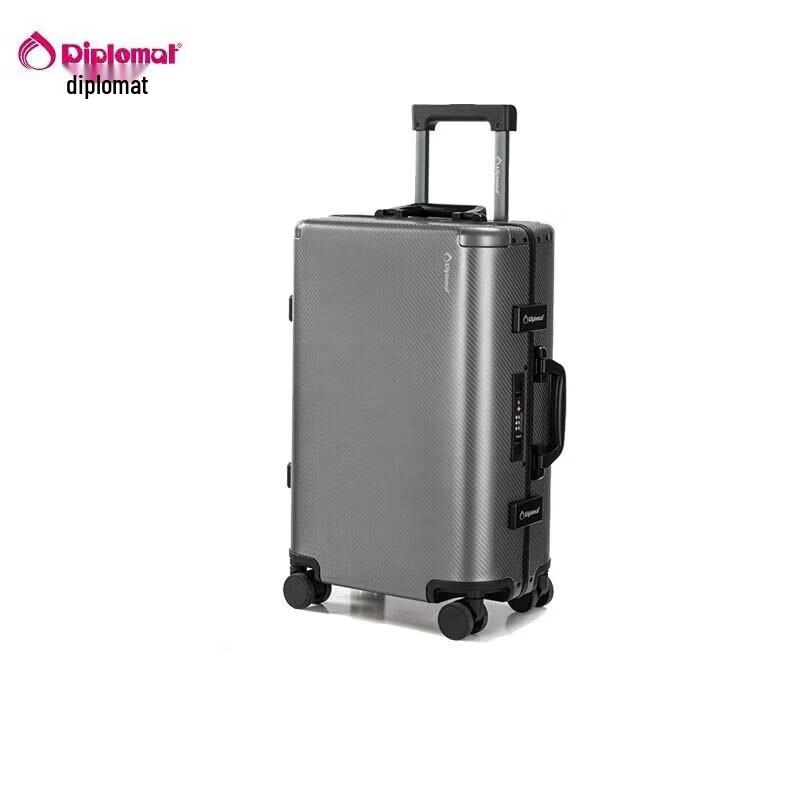 Diplomat DS-13102 Hardside Spinner Luggage