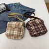 Retro plaid small schoolbag female ins Mori 2 junior high school students Korean version college student casual shoulder messenger bag