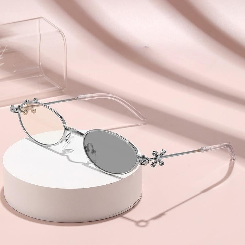 

Photochromic Oval Metal Diamond Frame Myopia Glasses, Women Anti Blue Light Outdoor Eyeglasses, Diopters 0 To -4.0 Ideal Holiday Gift 0