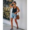Streetstyle-Denimshorts mit ausgefranstem Saum und geradem Bein