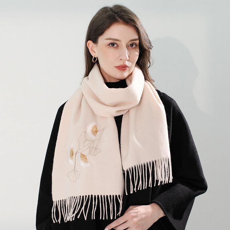 30Cm Woolen Embroidered Pure Wool Scarf, Autumn and Winter Versatile Shawl Thickened To Keep Warm