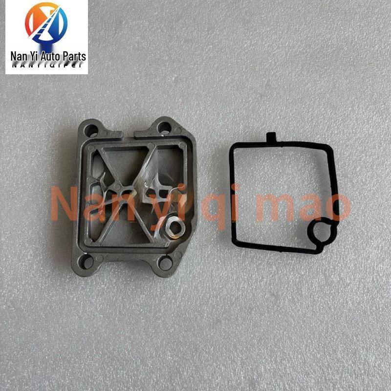 Crankcase Ventilation Cover Gasket for Volvo Trucks (20533497, 20532891)