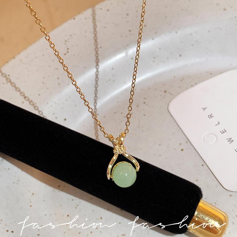 Female Collarbone Niche High-end Necklace