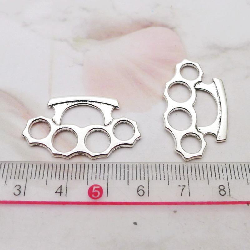 HOT!!! Brass Knuckle Dusters Fashion Jewelry Vintage Jewelry Charm Bracelet Necklace Pendant Accessories