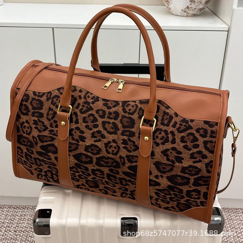 2025 fashion new large-capacity commuter shoulder bag women's high-end underarm bag retro fashion leopard print tote bag