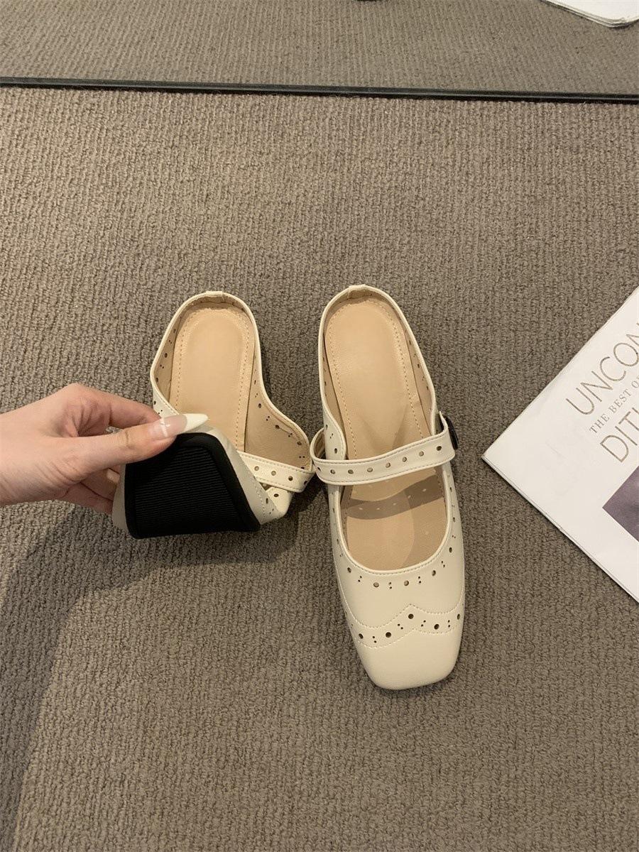 

2025 новая летняя уличная сумка, голова, полушлепанцы, женская обувь, мягкая подошва, мягкая поверхность, одинарные серебристые туфли Мэри Джейн 35