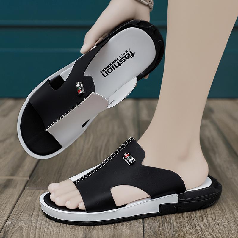 2024 Summer Men Shoes Sandals Comfortable Slip-on Casual Sandal Fashion Shoes Men Slippers Personality Double Color Blocking