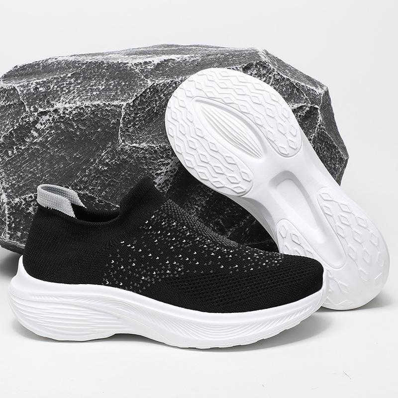 Women's Shoes Summer Casual Breathable Fly-woven Elastic Running Shoes One-pedal Socks Lightweight Sports Women's Shoes