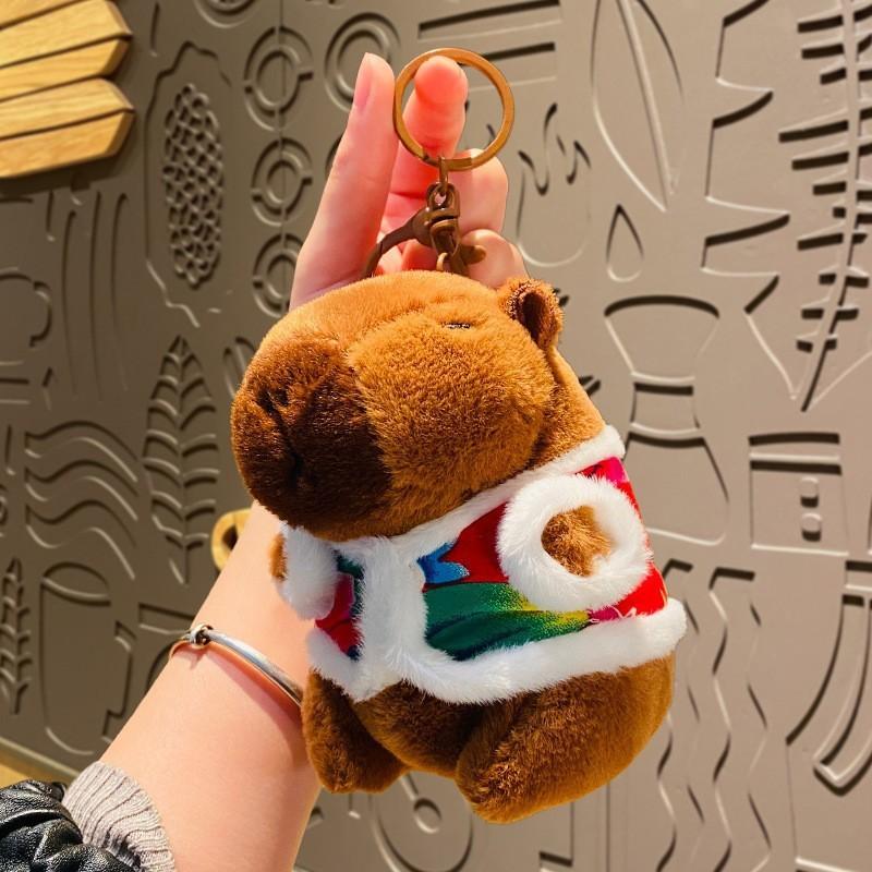 Adorable Plush Capybara Keychain Cute Cartoon Couple Car Key Accessory Gift