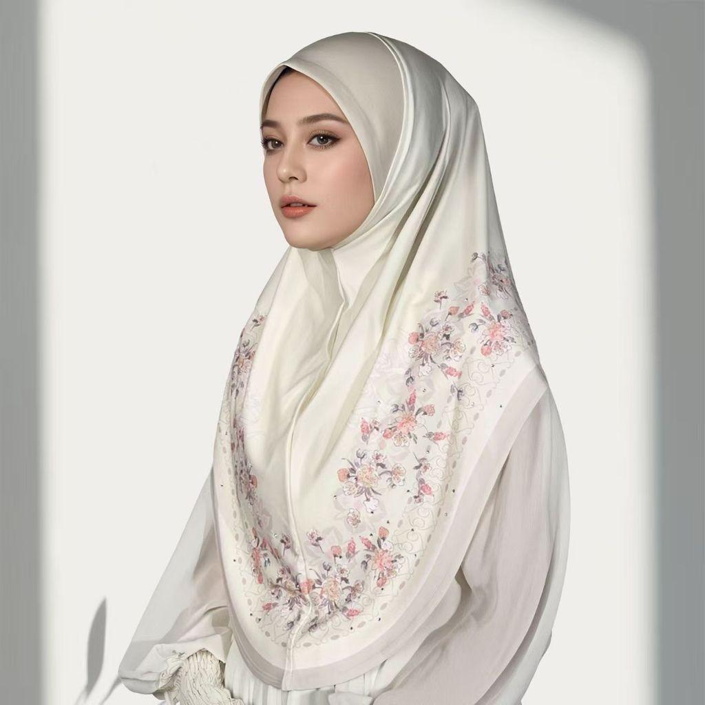 Ethnic Headscarf With Flower Print Design For All Seasons In Polyester Fabric