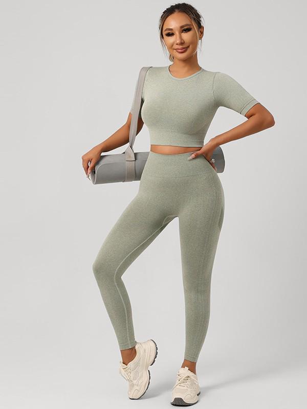 Seamless European-American Yoga Set: Women's Short Sleeve Top & High Waist Hip-Lifting Long Pants