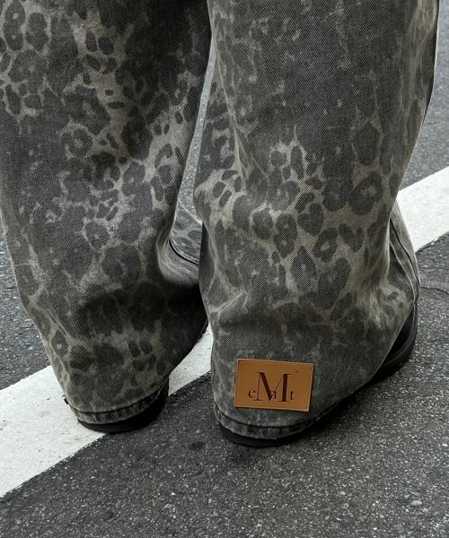 MUCENT Dit Snap Button Leopard Wide Pants