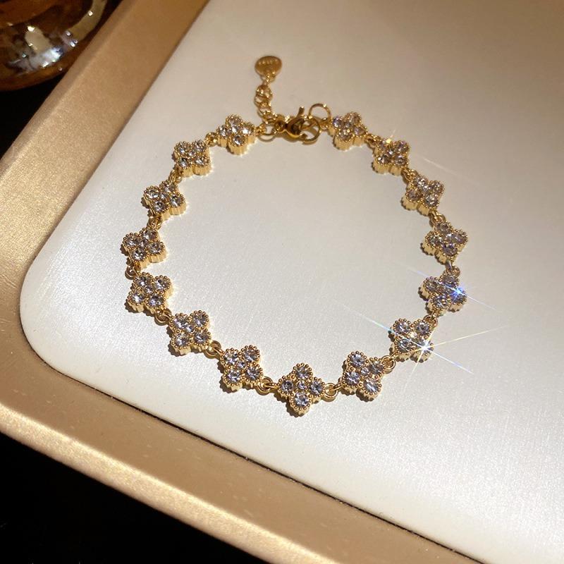 Flowing light~ Super flash diamond-encrusted flower bracelet necklace set celebrity style light luxury high-end exquisite jewelry women
