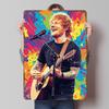 Ed Sheeran występujący z gitarą Metalowy plakat Spersonalizowana sztuka ścienna Retro Vintage Blaszane znaki do dekoracji Garaż Wand Deko