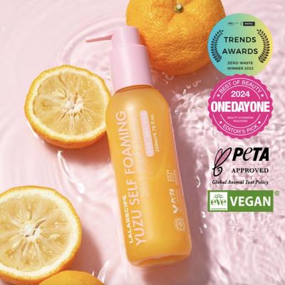 Lala Recipe Yuja Samo-pěnivý 3v1 Čistič 200 ml – Rozjasňující Denní Čistič