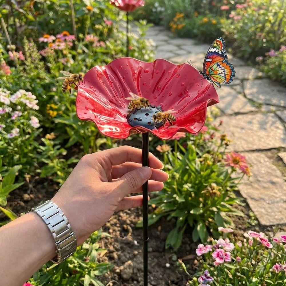 Handcrafted Bird Bath Garden Stake Weatherproof Water Dispenser Bee Watering Station Rust-resistant Sturdy Iron