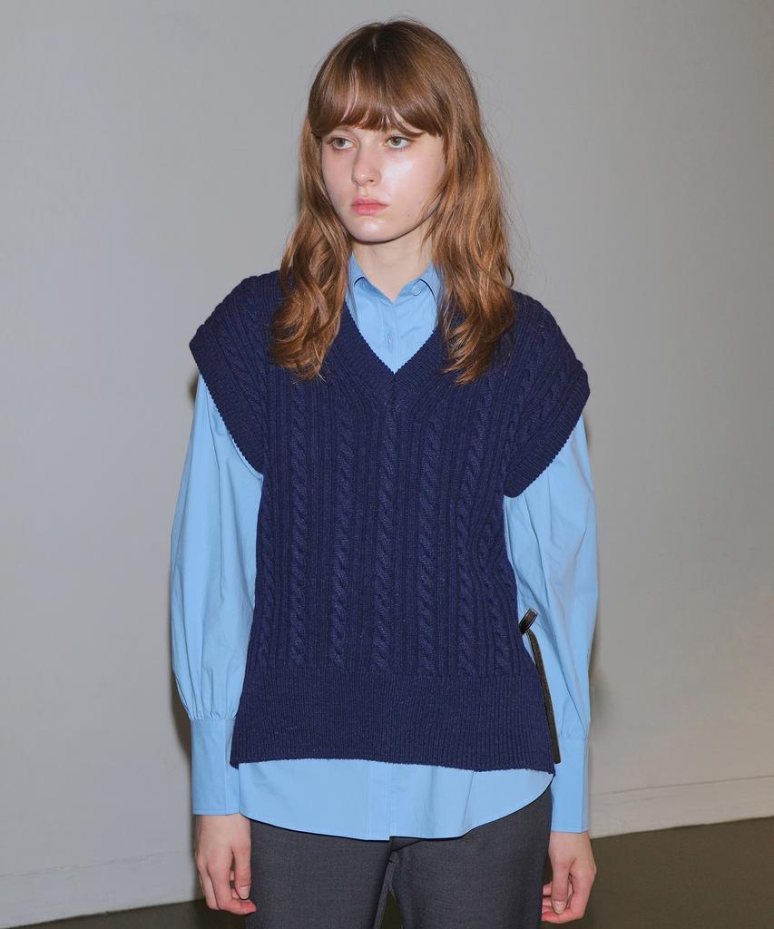 Paul&Alice Cable Knit Vest / Navy