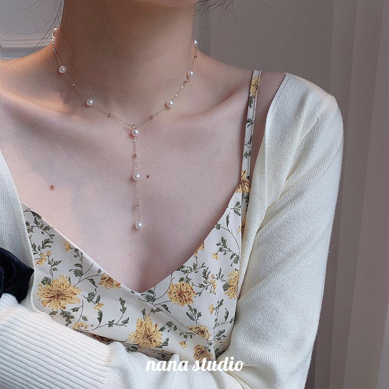 

Pearl Necklace for Women, Summer Starry Sky Collarbone Chain, Simple and Fashionable Versatile Choker, Niche Design 6-7mm Natural freshwater