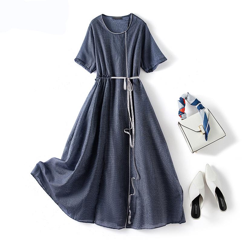 Elegantes Sommer-A-Linien-Kleid in Übergröße für Damen - Schlanke Taille, Kollektion 2021 (3353)