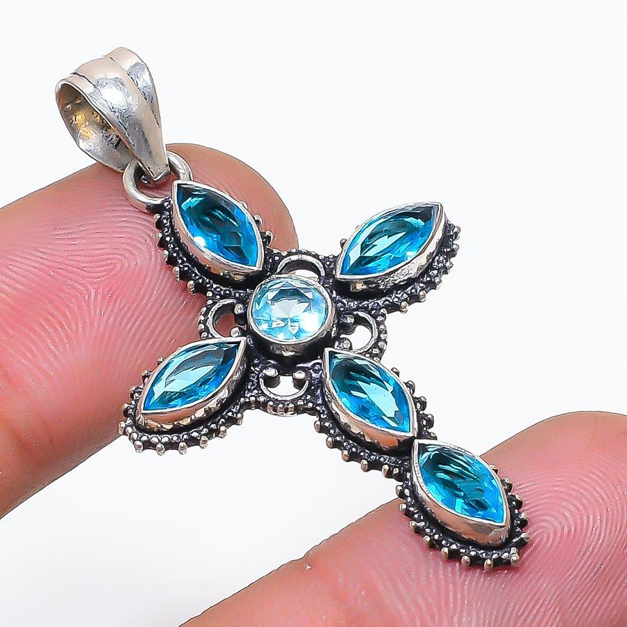 

Natural Swiss Blue Topaz Gemstone 925 Sterling Silver Jewelry Pendant 1.85 AP-14367