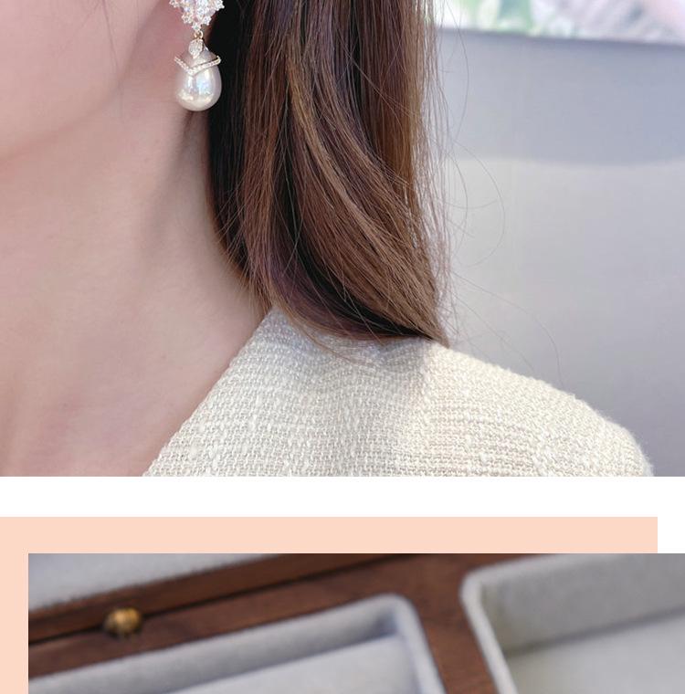 S925 Silver Zircon Teardrop Pearl Earrings - High-End Luxury Retro Design.