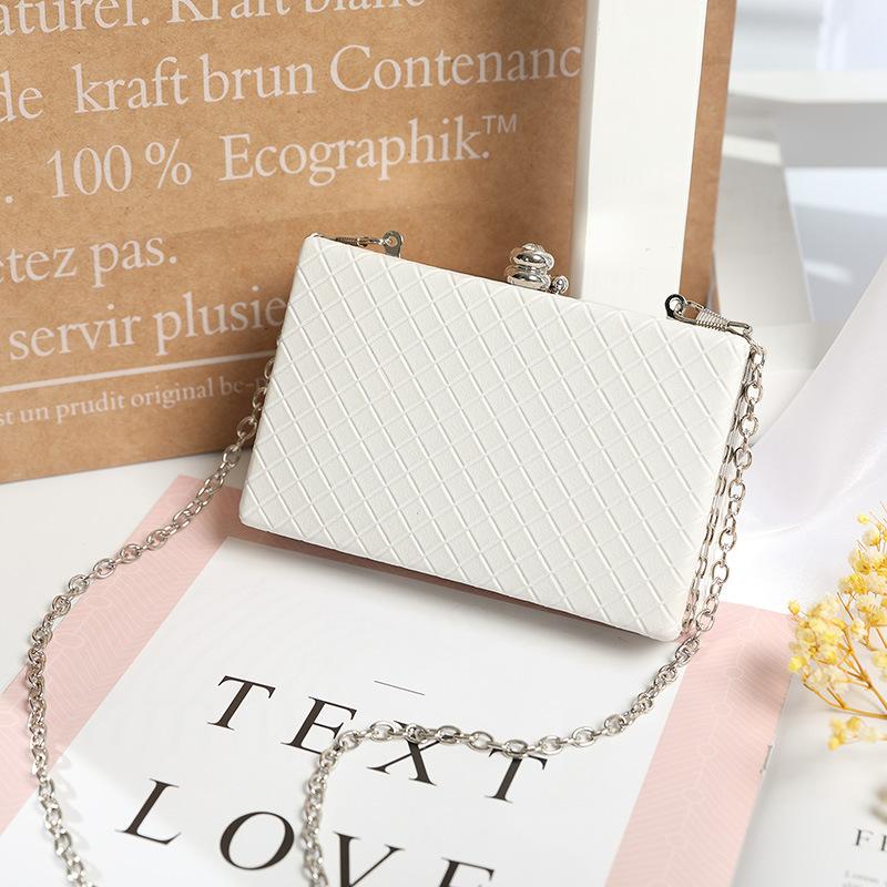 

Летняя сумка Женская Новая Мода Банкетный Клатч Корейский Стиль Плетёная Клетчатая Маленькая Квадратная Сумка На Одно Плечо Наклонная