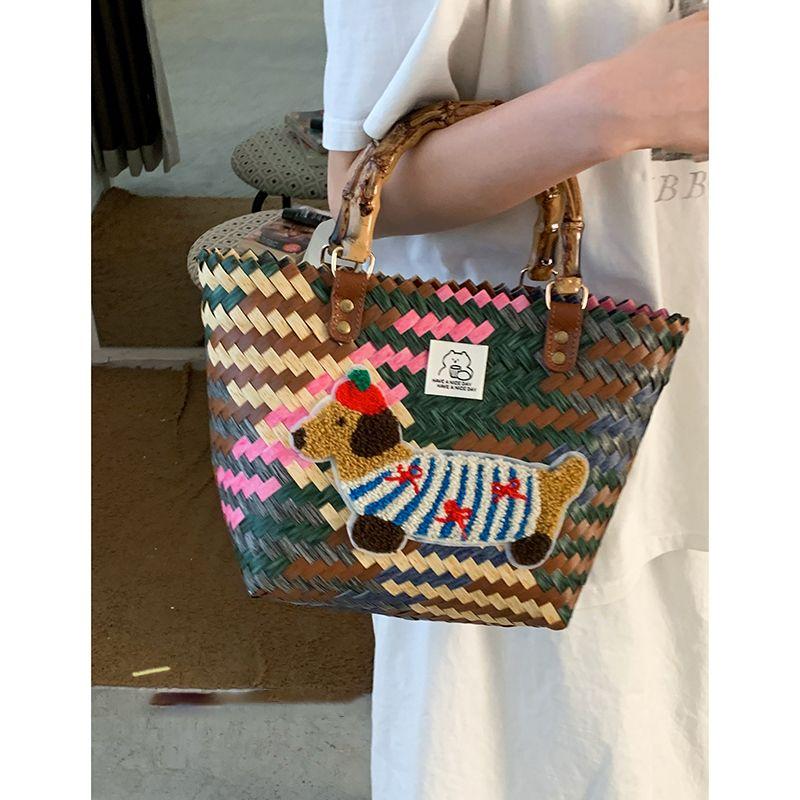 

Rattan Bamboo Joint Bag Women 2025 New Trendy Retro Portable Vegetable Basket Bag Sausage Dog Tote Bag Straw Bag Green