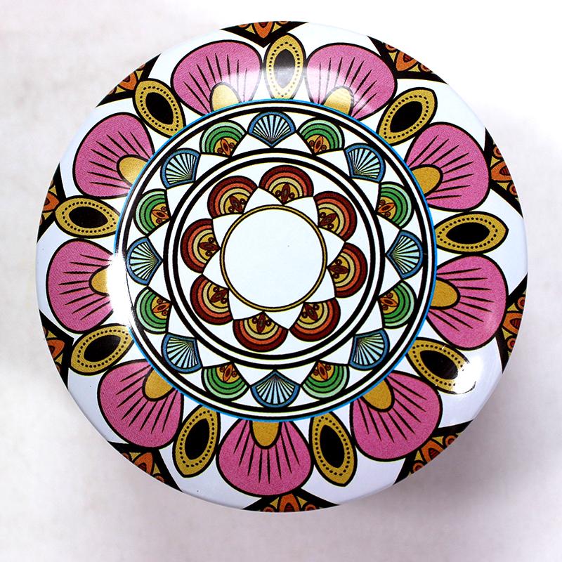 Colorful Natural Crystal Hand-watered Incense Candle for Gift or Decoration