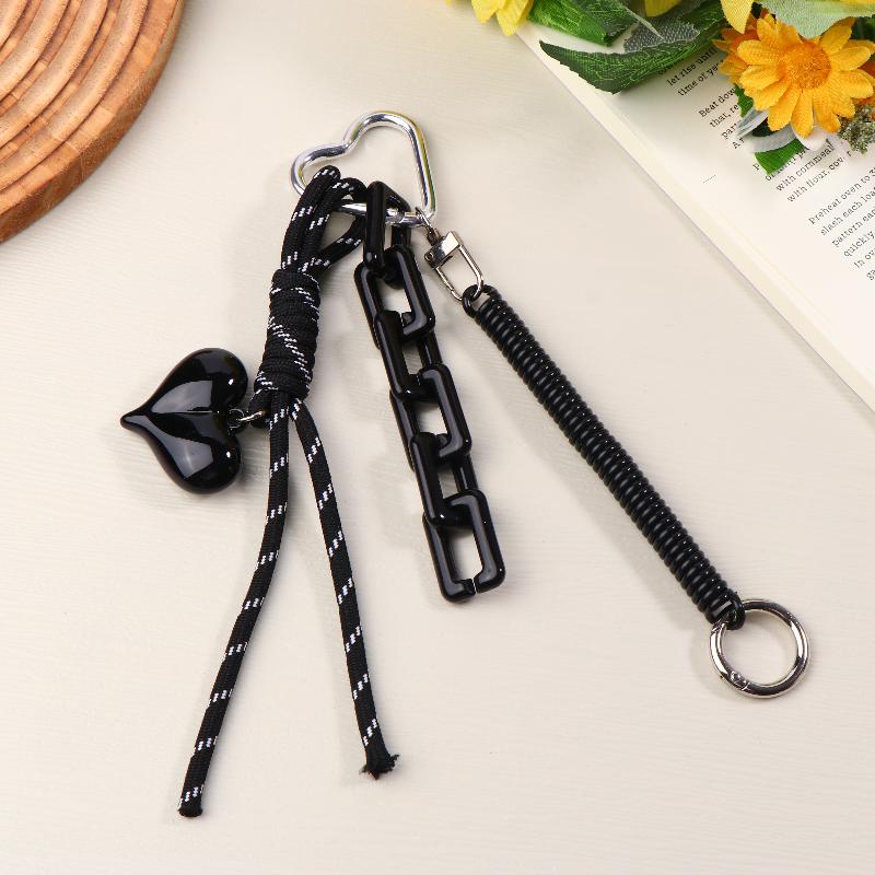 

Винтажный брелок Y2K Love Персонализированный брелок в стиле Ins Брелок в стиле Miu Плетеный брелок Подвеска для сумки для девочек Держатель для ключей Подарки чёрный