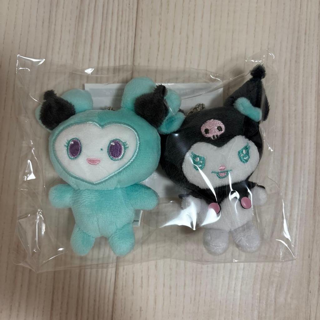 [USED] Mina x Kuromi bag charm Twice