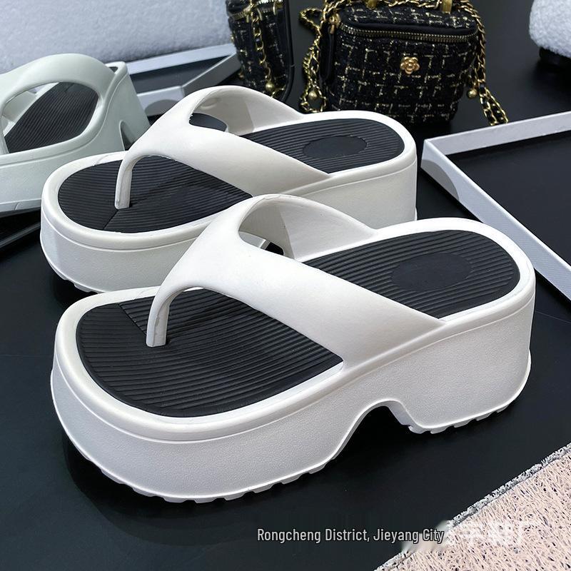 Women's Thick-Soled Summer Slippers: New Style Outdoor Flip-Flops and Sandals